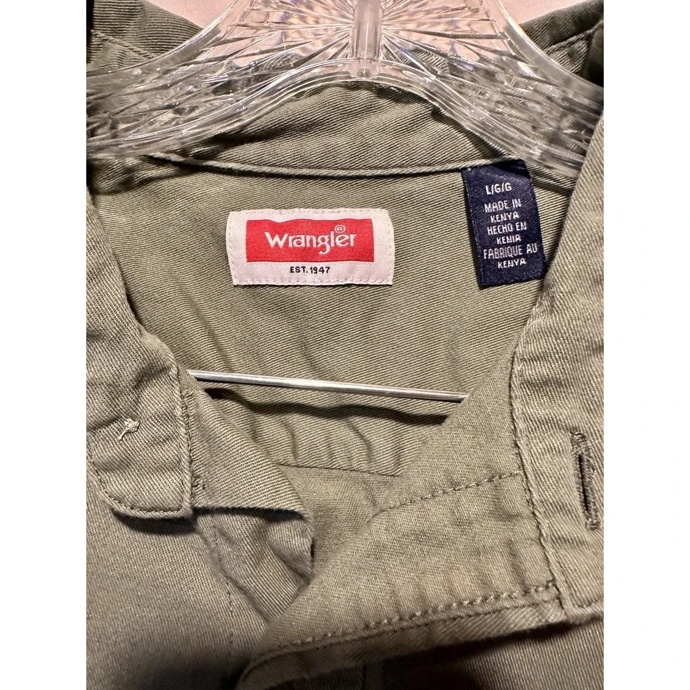 Wrangler Men Shirt Large Green Cotton Blend Short Sleeve Button Down Casual Fit - Picture 2 of 9